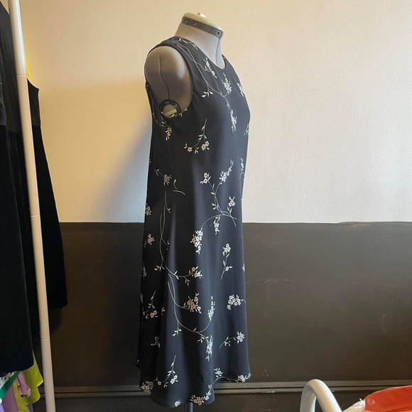 1990s Vintage J.Stevens  Dress - Picture 3 of 8